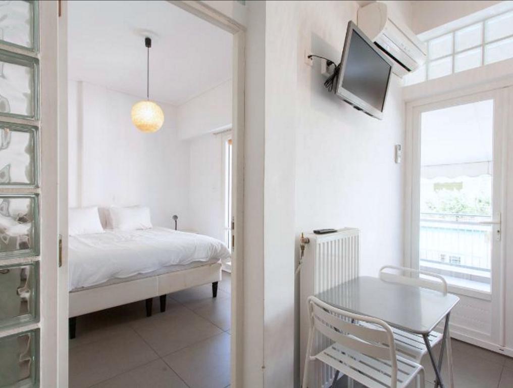 Acropolis Charming Apartment With Large Balcony - Dm17 Ateny Zewnętrze zdjęcie