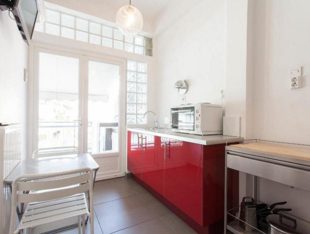 Acropolis Charming Apartment With Large Balcony - Dm17 Ateny Zewnętrze zdjęcie